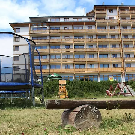 Marlea Apartman Dóval